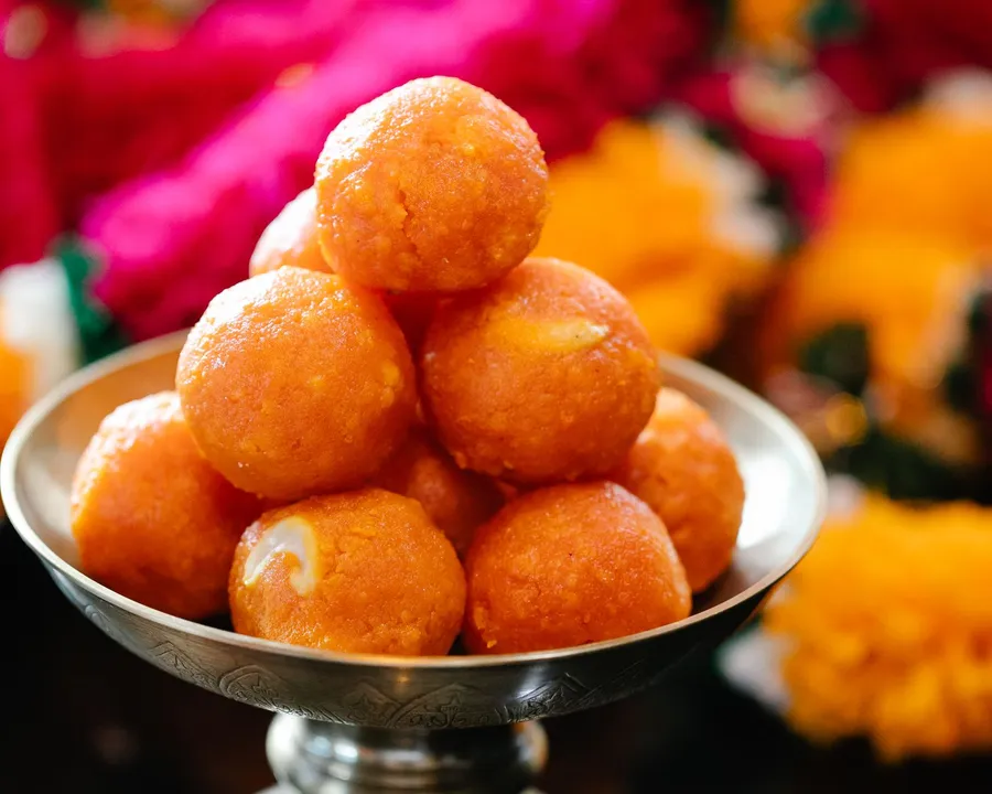 Motichoor laddu piled in a bowl